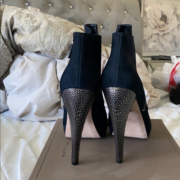 Brand new ankle boots - Picture 3 of 5